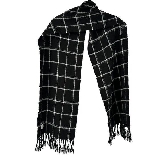 Roots Canada Scarf Black Window Pane Plaid Rectangle Fringe Cozy Cabin Unisex OS - Picture 4 of 6